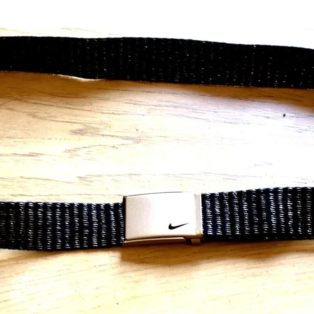 Nike Men's Golf Web Belt Black & Gold Reversible Adjustable Bottle Opener Buckle